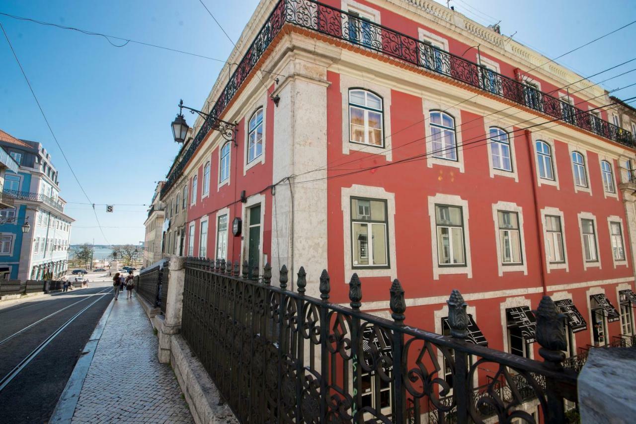 A Captivating Apartment Close To River Tagus In Lisboa Eksteriør bilde