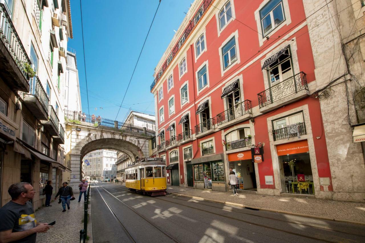 A Captivating Apartment Close To River Tagus In Lisboa Eksteriør bilde